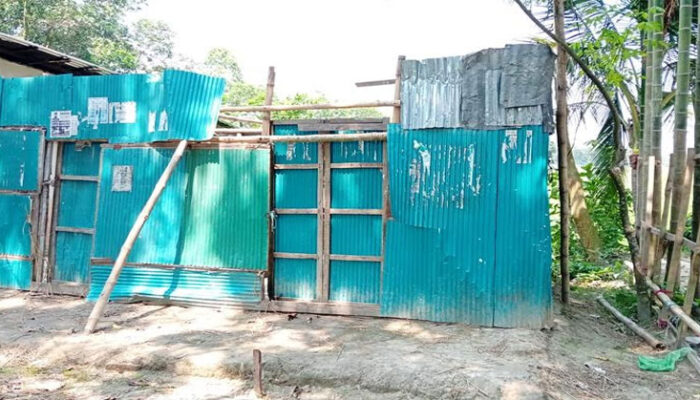 কচুয়ায় ক্রয়কৃত জমি বুঝিয়ে না দিয়ে গড়িমসি