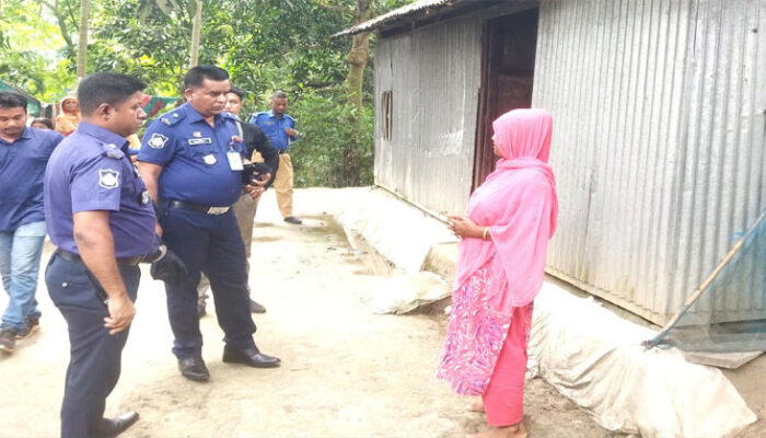 চাঁদপুরে বিয়ের দুই বছরের মাথায় গলায় ফাঁ’স দিয়ে গৃহবধূর আত্মহত্যা