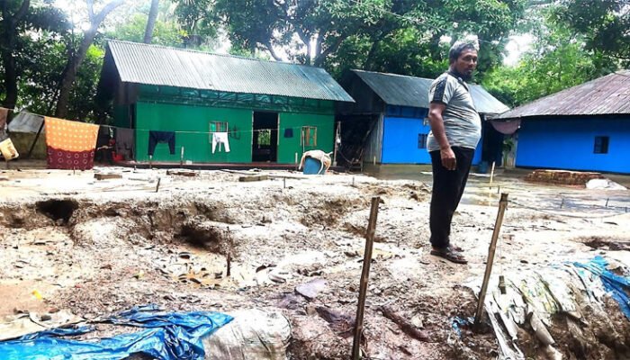 চাঁদপুরের শাহমাহমুদপুরে প্রবাসীর বসতঘর নির্মাণে প্রতিবেশীর বাঁধা প্রয়োগের অভিযোগ