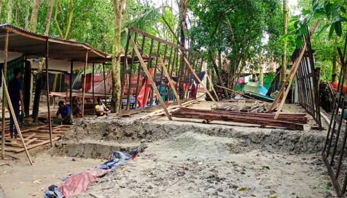 কচুয়ায় সংখ্যালগু পরিবারের সম্পত্তি দখলের অভিযোগ