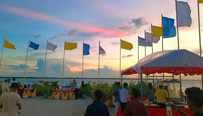 পিছিয়ে রয়েছে অপার সম্ভাবনাময় বাংলাদেশ