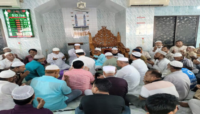 চাঁদপুর পৌর বিএনপির উদ্যোগে আক্তার মাঝির সুস্থতা কামনায় মিলাদ ও দোয়া