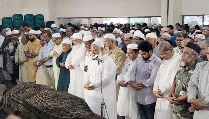 প্রেসক্লাবে সাংবাদিক রুহুল আমিন গাজীর জানাজা পড়ালেন জামায়াত আমির