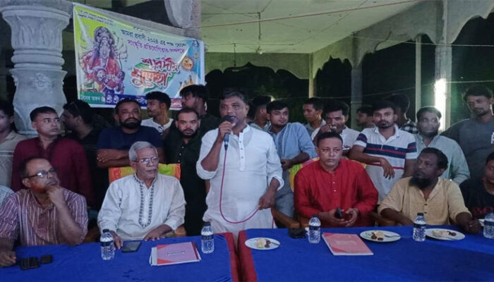 একত্র বসবাসের শাহরাস্তি সাম্প্রদায়িক সম্প্রীতির এক উজ্জ্বল স্থান