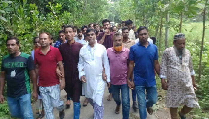 মতলব উত্তরে আওয়ামী দুঃশাসন, জুলুম, হত্যাসহ বিভিন্ন নির্যাতনের প্রতিবাদে মিছিল