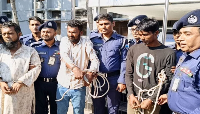 চাঁদপুরে অটোচালক হ’ত্যা মামলার ৩ আসামি গ্রে’প্তার