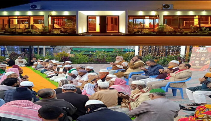 মতলব উত্তরে হোয়াইট হাউস রেস্টুরেন্ট এণ্ড পার্টি সেন্টার’ রেস্টুরেন্ট উদ্ভোধন
