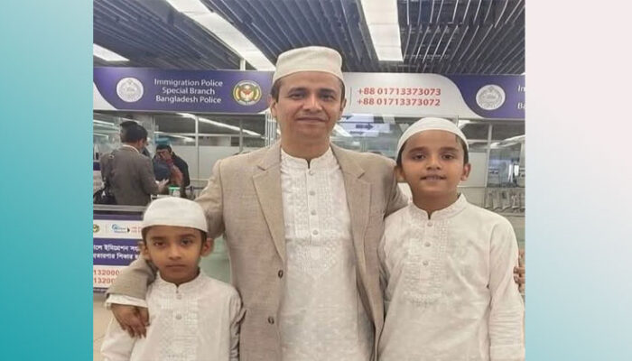 ওমরাহ হজ্ব পালনে স্ব-পরিবারে সৌদি গেলেন মোশাররফ হোসেন