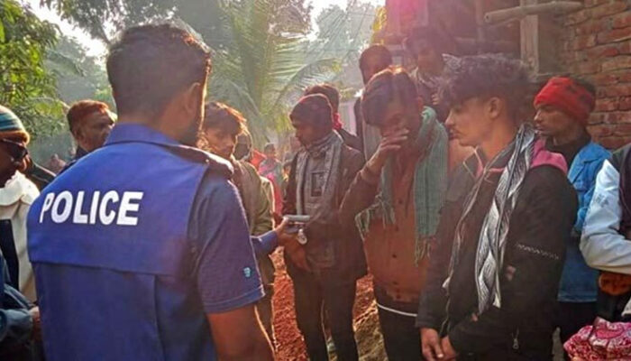 খেজুরের রস পান করতে গিয়ে ‘জয় বাংলা’ স্লোগান, গ্রেফতার ১৫
