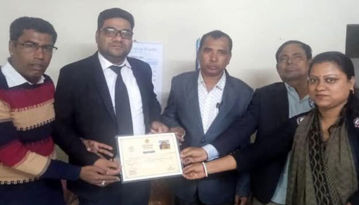 হিন্দু ধর্মীয় কল্যাণ ট্রাস্টের সনদ পেলো ছেংগারচর শ্রীশ্রী কালাচাঁদ বিগ্রহ মন্দির
