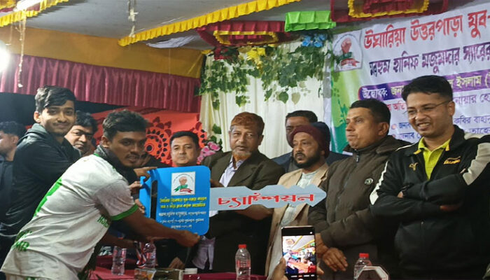 শাহরাস্তিতে দুই দিন ব্যাপী ডে নাইট ফুটসাল-ফুটবল টুর্নামেন্ট অনুষ্ঠিত