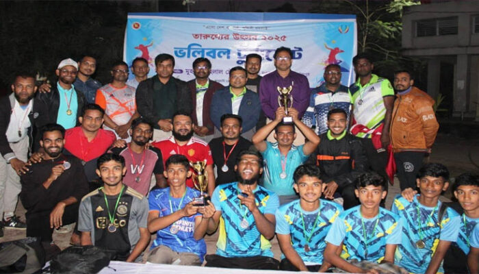 কচুয়ায় প্রশাসনের আয়োজনে ভলিবল টুর্নামেন্ট ফাইনাল খেলা অনুষ্ঠিত