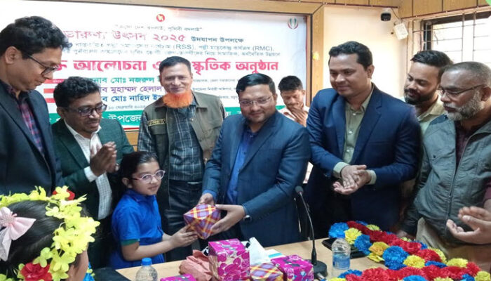 কচুয়ায় পরিষ্কার পরিচ্ছন্ন অভিযান ও সাংস্কৃতিক অনুষ্ঠান
