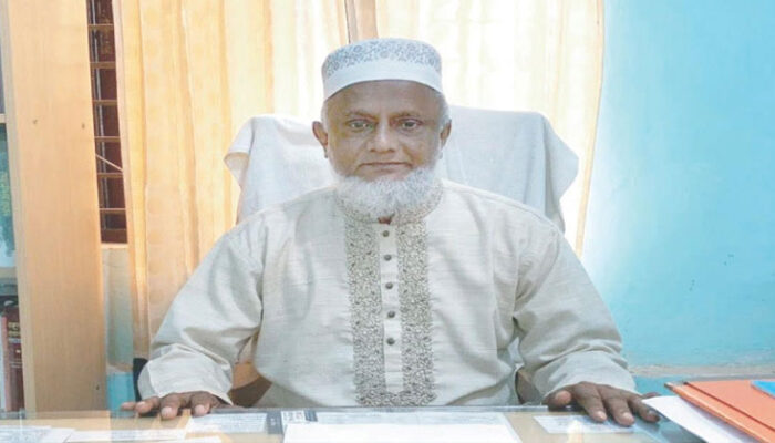 প্রফেসর মুহাম্মদ ইয়াহ্-ইয়া খান কচুয়া বঙ্গবন্ধু ডিগ্রি কলেজের নূতন অধ্যক্ষ