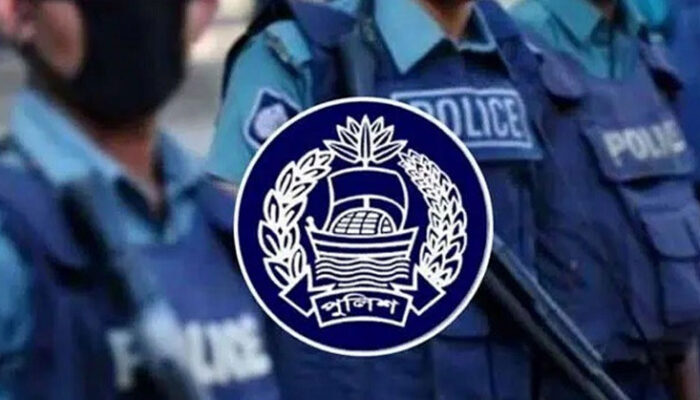পুলিশের এক ডিআইজি সহ ৪ এসপি আটক