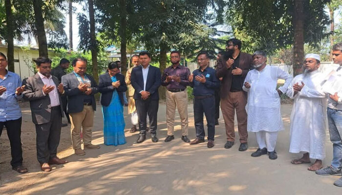 মতলব উত্তর উপজেলা পরিষদ কেন্দ্রীয় জামে মসজিদ উন্নয়ন কাজ উদ্বোধন