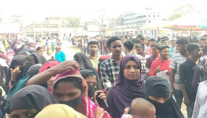কচুয়ায় নতুন ভোটারদের ছবি তোলার কার্যক্রম শুরু