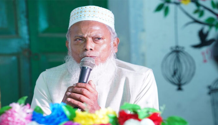 চাঁদপুর সরকারি কলেজের প্রফেসর দেলোয়ার হোসেন এঁর বিদায়