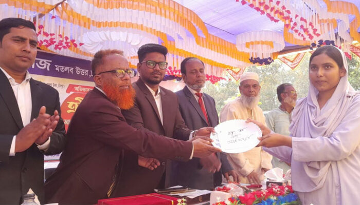 সুজাতপুর ডিগ্রি কলেজে বার্ষিক ক্রীড়া ও সাংস্কৃতিক প্রতিযোগিতার পুরস্কার বিতরণ
