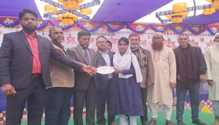সিদ্দিকা বেগম বালিকা উচ্চ বিদ্যালয়ে বার্ষিক ক্রীড়া ও সাংস্কৃতিক প্রতিযোগিতার পুরস্কার বিতরণ