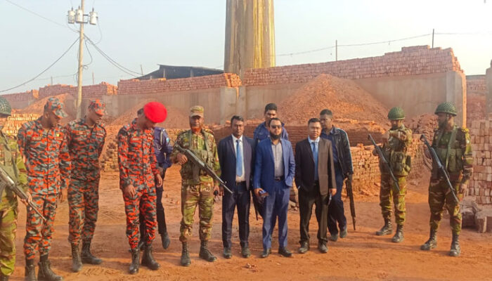 মতলবে তিন ব্রিকস ফিল্ডকে ৬ লাখ টাকা জরিমানা