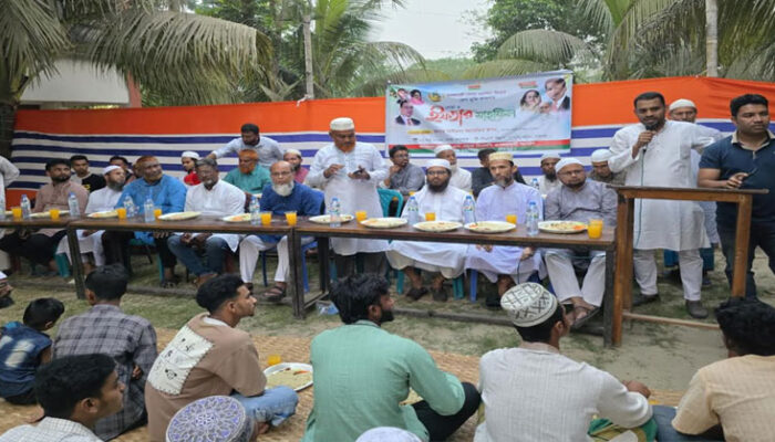 কচুয়ায় ওয়ার্ড বিএনপি ও সহযোগী সংগঠনের আয়োজনে ইফতার মাহফিল