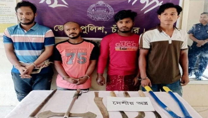 হাজীগঞ্জের শীর্ষ ডাকাত খাজা সহ ৪ জন কারাগারে