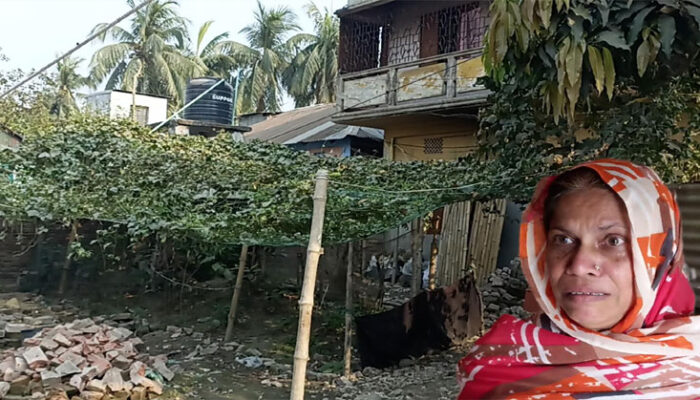 চাঁদপুরে যুবলীগ নেতা কর্তৃক অসহায় বিধবা নারীর বসত বাড়ি দখলের অভিযোগ 