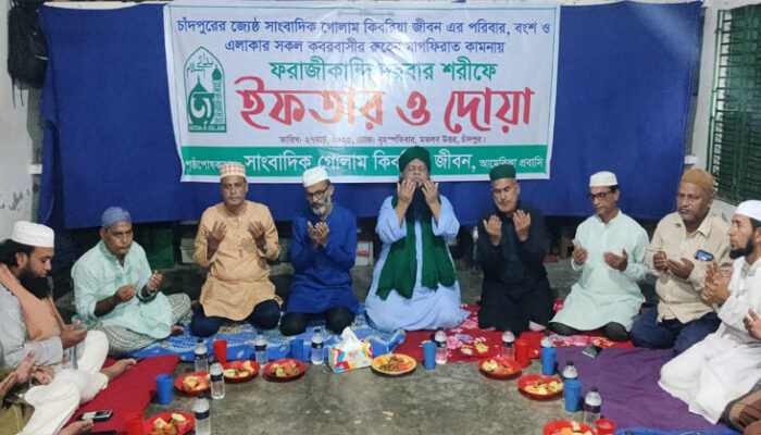 মতলবে এতিম ও হাফেজদের নিয়ে সাংবাদিক গোলাম কিবরিয়া জীবনের ইফতার