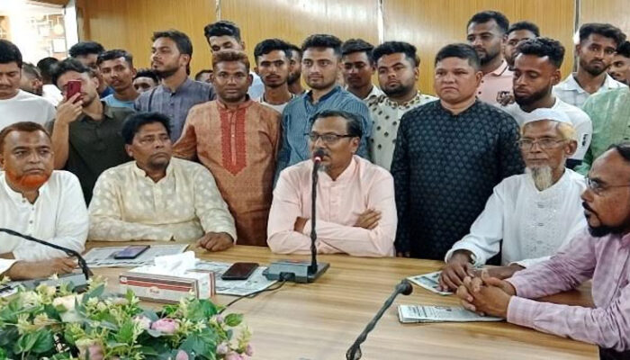 গন্ধর্ব্যপুর উত্তর বিএনপি নেতৃবৃন্দের সাথে মমিনুল হকের ঈদ শুভেচ্ছা বিনিময় 