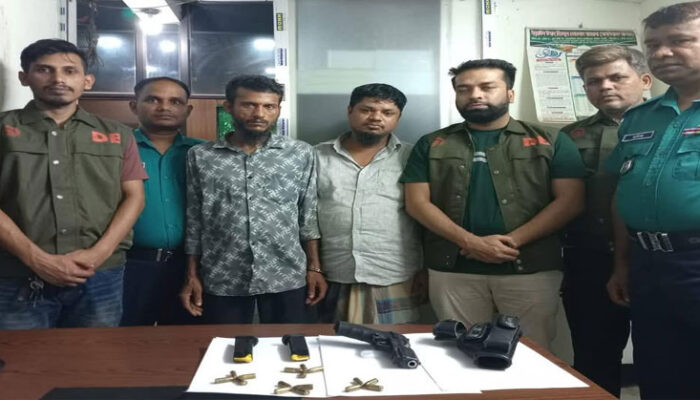 ফরিদগঞ্জ পুলিশের পিস্তল চুরির ১০ দিন পর ঢাকা থেকে উদ্ধার, গ্রেফতার-২