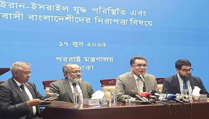 ইরানের তেহরানে ৪০০ বাংলাদেশিকে নিরাপদ স্থানে নেওয়া হবে