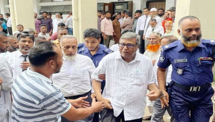 চাঁদপুর জেলা আওয়ামী লীগের সভাপতির জামিন নামঞ্জুর, কারাগারে প্রেরণ