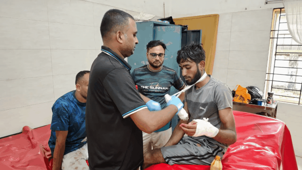 কুমিল্লায় কোরবানির দিনে মাংস কাটতে গিয়ে আহত ৫৫ জন