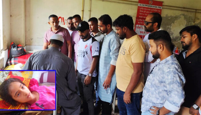 অগ্নিদগ্ধ মারজিয়ার চিকিৎসায় স্মৃতিময় যুব সংঘের অর্থ প্রদান
