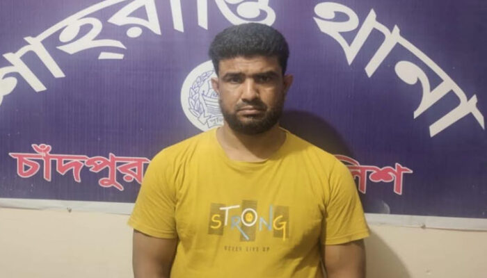 শাহরাস্তিতে ইয়াবাসহ মাদক ব্যবসায়ী আটক