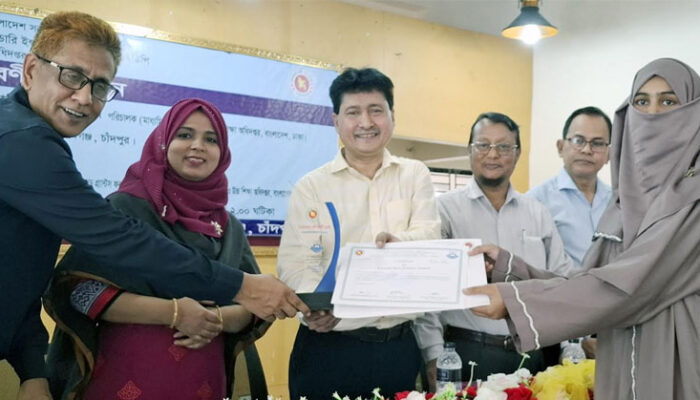 শিক্ষার্থীদের নৈতিকতা ও মানবিক মূল্যবোধেও শ্রেষ্ঠ হতে হবে : ড. খান মঈনুদ্দিন