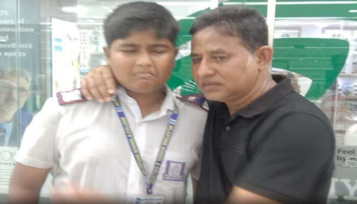 মাইলস্টোনে বিমান বিধ্বস্তের ঘটনায় ছেলেকে খুঁজে পেয়েছেন বাবা!