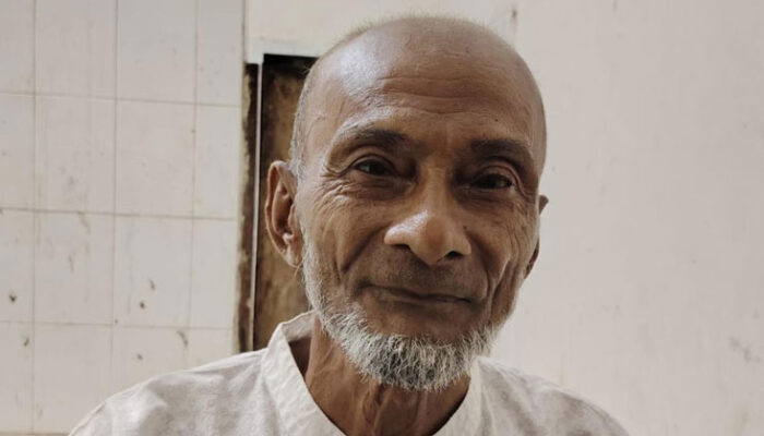 ফরিদগঞ্জে চকলেটের লোভ দেখিয়ে শিশু ধর্ষণ, নানা গ্রেফতার
