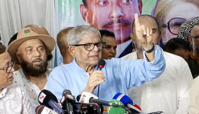 ‘নির্বাচিত সরকারের চাইতে শক্তিশালী কোনো সরকার হতে পারে না : মির্জা ফখরুল
