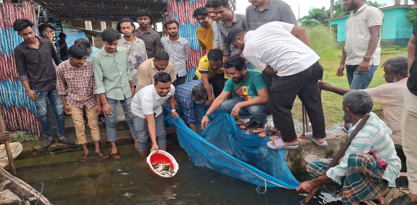 শামসুদ্দিন খাঁন নূরের উদ্যােগে মৎস পোনা অবমুক্তকরন