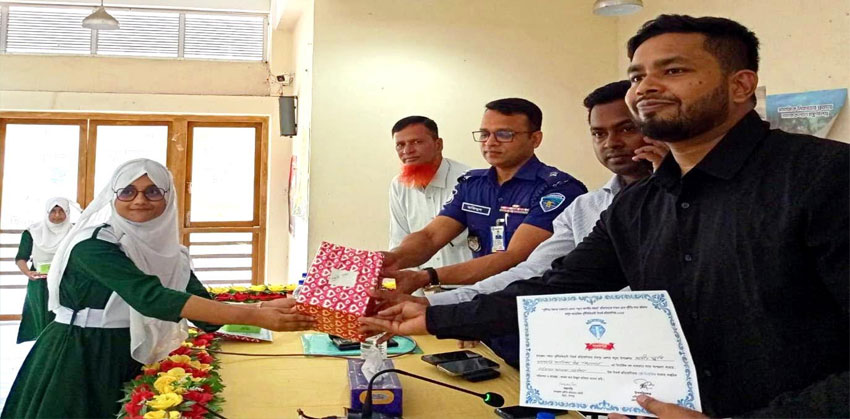 কচুয়ায় দুর্নীতি বিরোধী বিতর্ক প্রতিযোগিতা ও পুরস্কার বিতরন অনুষ্ঠান