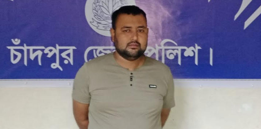 সপ্তাহে হাজার ওয়ারেন্ট করার হুমকিদাতা ফরিদগঞ্জের সেই প্রতারক সাদ্দাম গ্রেফতার