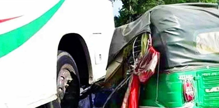 হাজীগঞ্জে আইদি-সিএনজি সংঘর্ষে প্রাণ গেলো বৃদ্ধা জোসনা বেগমের