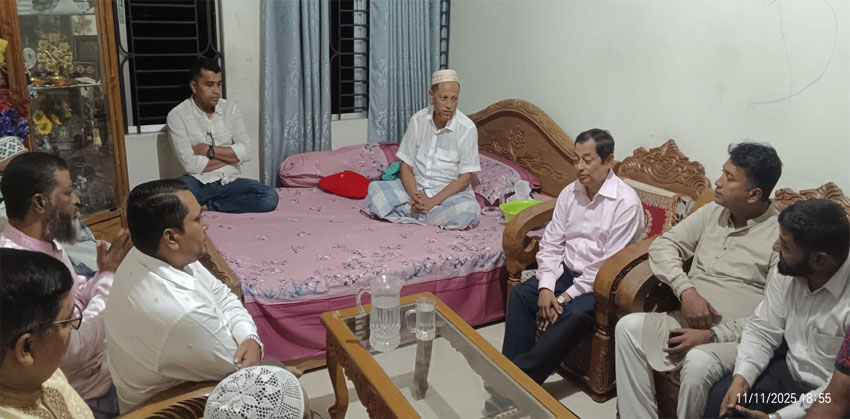 অসুস্থ সাবেক চেয়ারম্যান বিল্লাল খানের খোঁজ নিলেন ধানের শীষ প্রার্থী লায়ন হারুনুর রশিদ