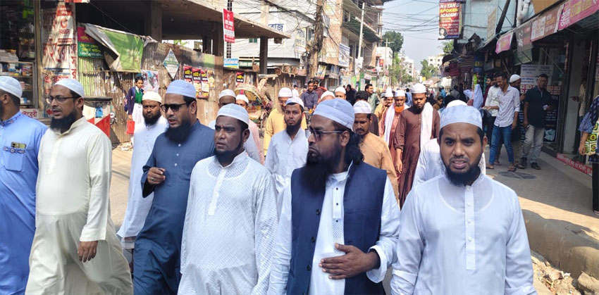 পতিত ফ্যাসিবাদের নাশকতা প্রতিরোধে চাঁদপুরে ইসলামী আন্দোলনের মহড়া