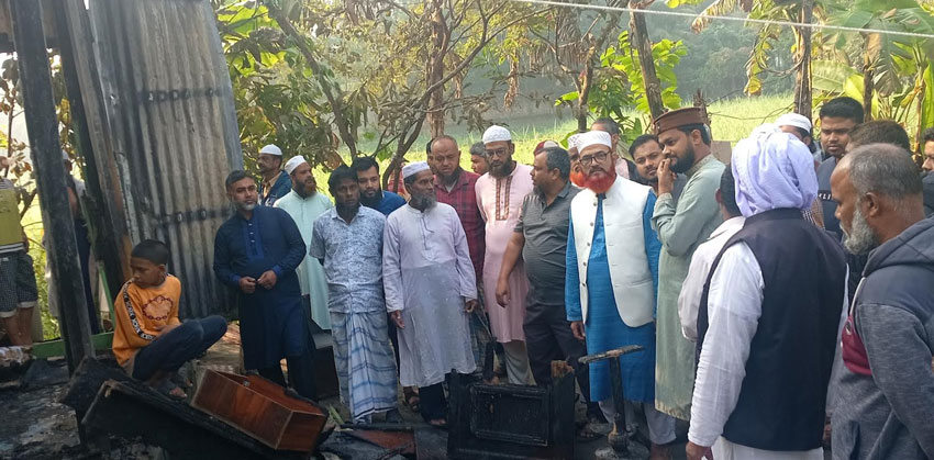তরপুরচন্ডীতে অগ্নিকাণ্ডে ক্ষতিগ্রস্থ বসতঘর পরিদর্শনে: এডভোকেট শাহজাহান মিয়া
