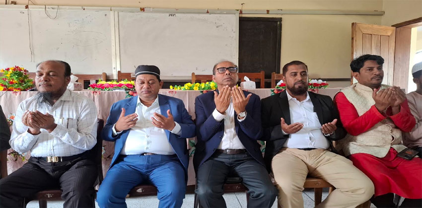 খালেদা জিয়ার সুস্থতা কামনায় মেহের ডিগ্রি কলেজ ছাত্রদলের দোয়া