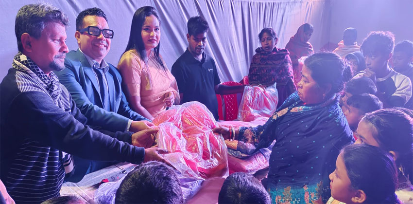 শীতার্তদের মাঝে তানিয়া ইশতিয়াক খানের কম্বল ও শিক্ষা সামগ্রী বিতরণ