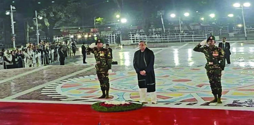 একুশের প্রথম প্রহরে ভাষা শহীদদের প্রতি রাষ্ট্রপতির শ্রদ্ধা